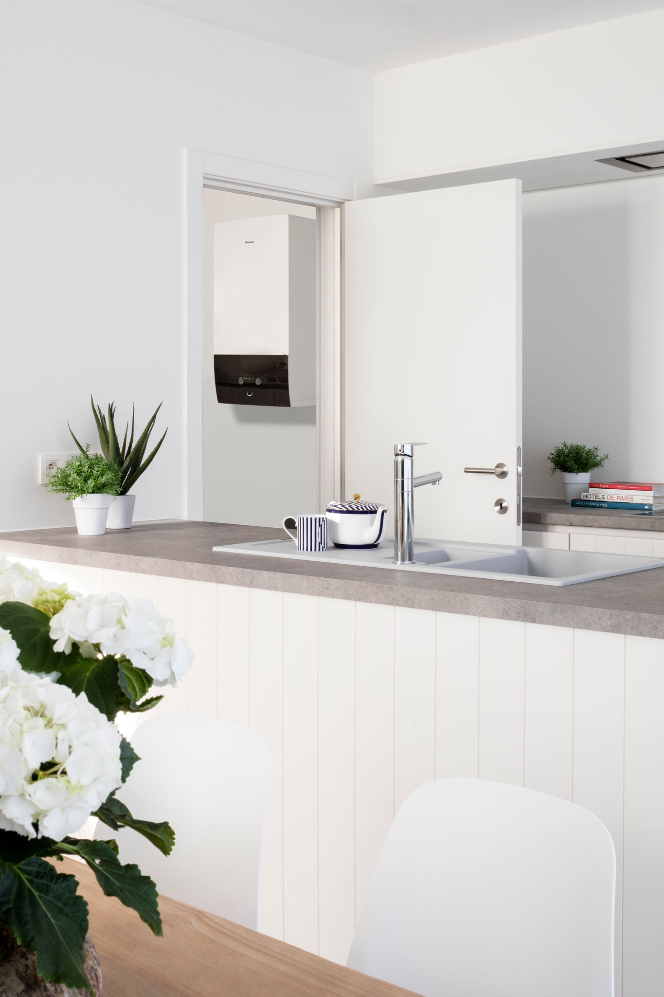 Daikin Altherma dizalica topline zrak-voda u spremištu za toplu vodu